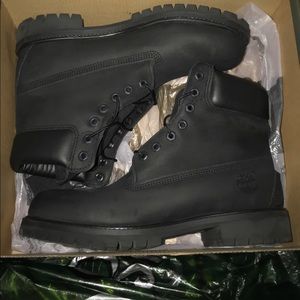 MEN'S 6-INCH PREMIUM WATERPROOF BOOTS